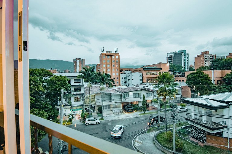 Dúplex Encanto: Balcón  y Magia Urbana Medellin